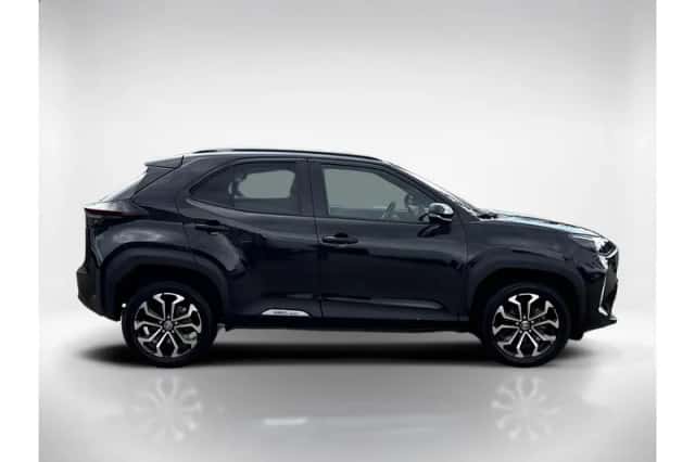 Toyota Yaris Cross (2025) thumbnail 6