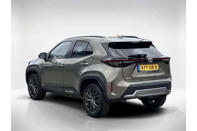 Toyota Yaris Cross (2022) thumbnail 3