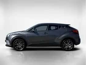 Toyota C-HR (2017) thumbnail 2