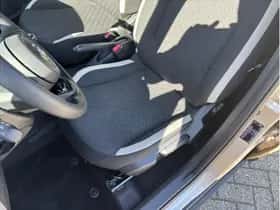Toyota Aygo X (2024) thumbnail 11