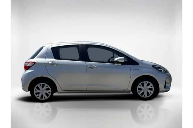 Toyota Yaris (2018) thumbnail 6