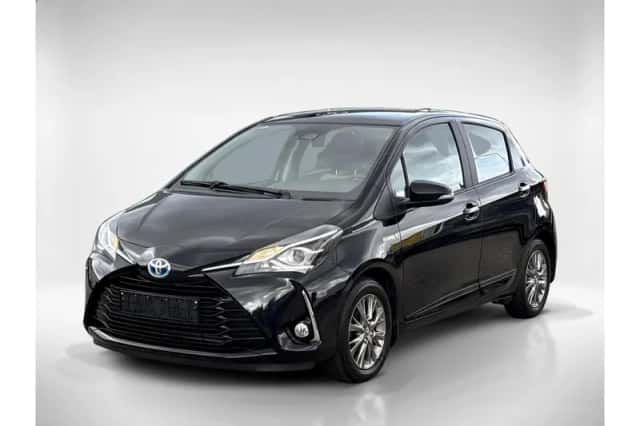 Toyota Yaris (2017) thumbnail 1