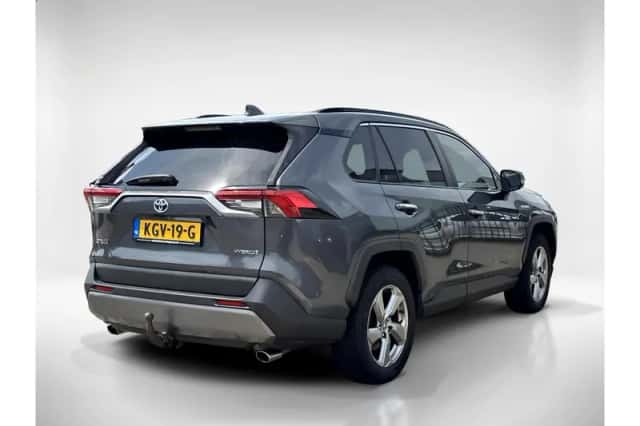 Toyota RAV4 (2019) thumbnail 5