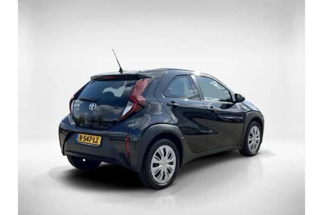 Toyota Aygo X (2022) thumbnail 5