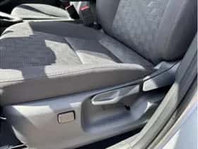 Toyota Yaris (2025) thumbnail 14