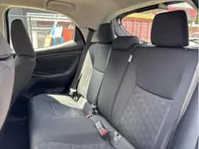 Toyota Yaris (2025) thumbnail 18