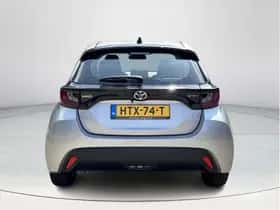 Toyota Yaris (2025) thumbnail 4