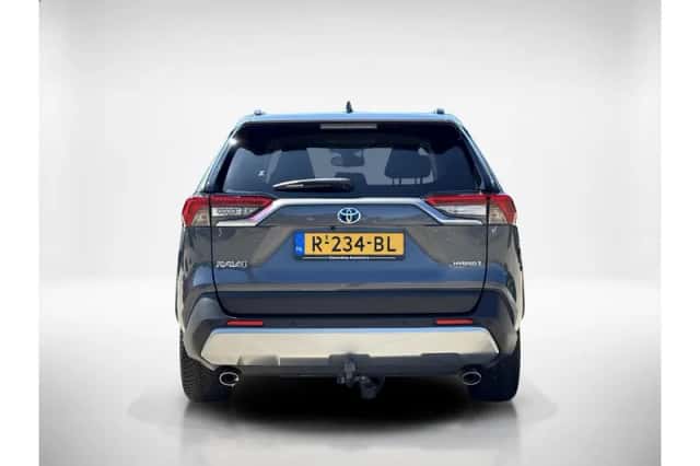 Toyota RAV4 (2022) thumbnail 4