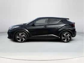 Toyota C-HR (2023) thumbnail 2