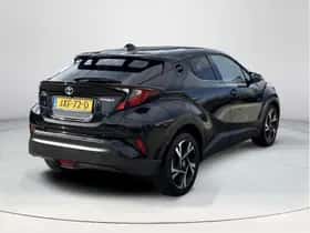 Toyota C-HR (2023) thumbnail 5