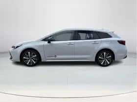 Toyota Corolla (2025) thumbnail 2