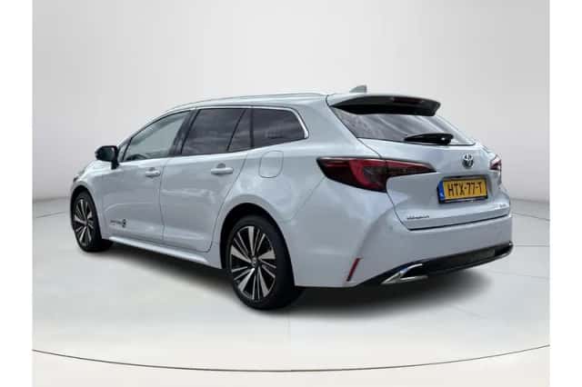 Toyota Corolla (2025) thumbnail 3