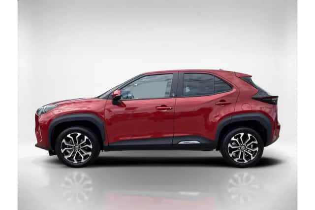 Toyota Yaris Cross (2023) thumbnail 2