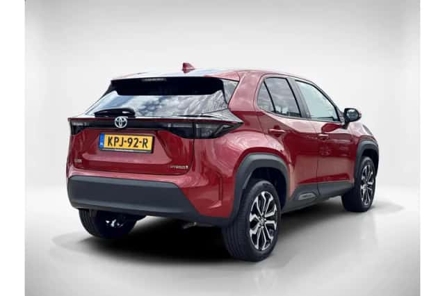 Toyota Yaris Cross (2023) thumbnail 5