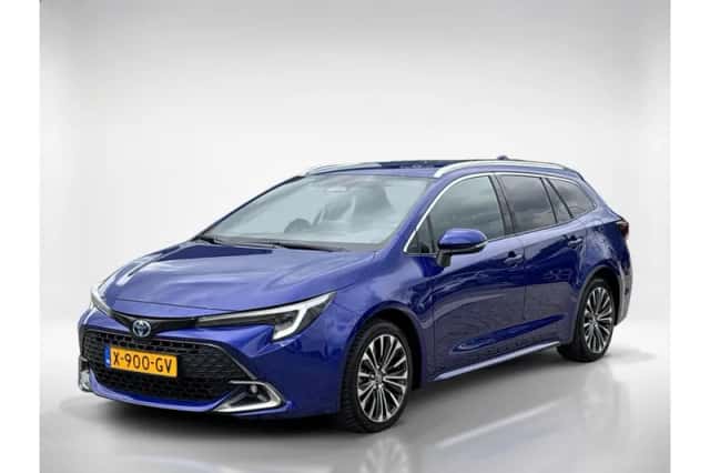 Toyota Corolla (2023) thumbnail 1