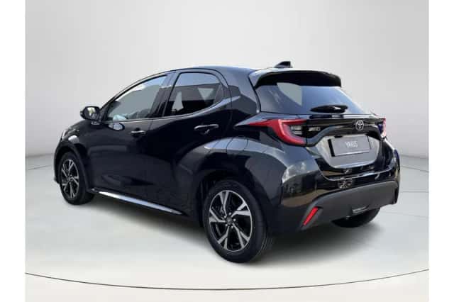 Toyota Yaris (2026) thumbnail 3