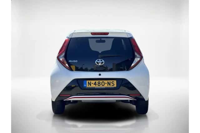 Toyota Aygo (2021) thumbnail 4