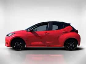 Toyota Yaris (2023) thumbnail 2