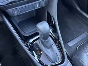 Toyota Yaris (2023) thumbnail 15
