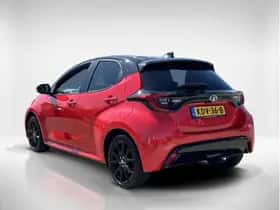 Toyota Yaris (2023) thumbnail 3