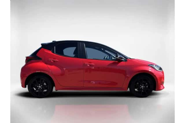 Toyota Yaris (2023) thumbnail 6