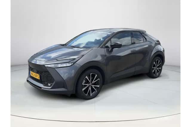 Toyota C-HR (2025) thumbnail 1