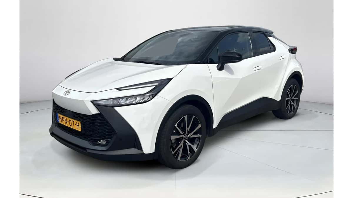 Toyota C-HR (2025) — foto 1