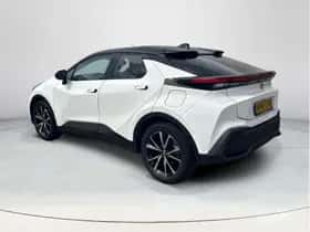 Toyota C-HR (2025) thumbnail 3