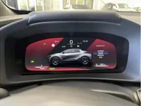 Toyota C-HR (2025) thumbnail 23