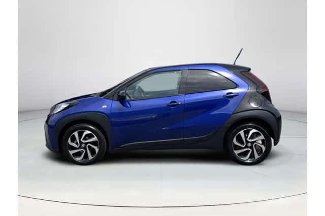 Toyota Aygo X (2024) thumbnail 2