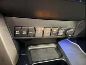 Toyota RAV4 (2017) thumbnail 27