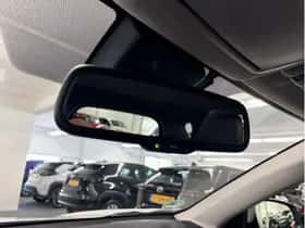 Toyota RAV4 (2017) thumbnail 33