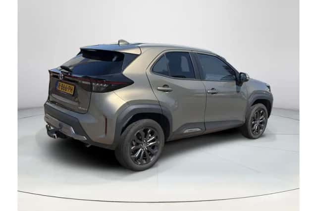 Toyota Yaris Cross (2022) thumbnail 5