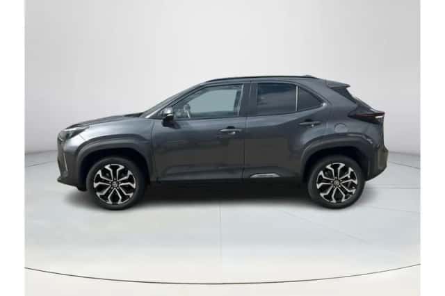 Toyota Yaris Cross (2025) thumbnail 2