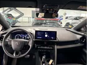Toyota C-HR (2025) thumbnail 11