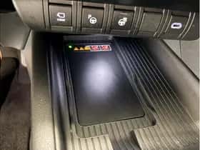 Toyota C-HR (2025) thumbnail 24