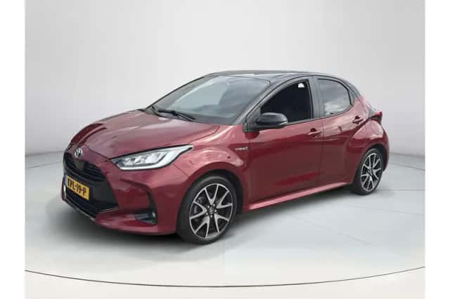 Toyota Yaris (2020) thumbnail 1