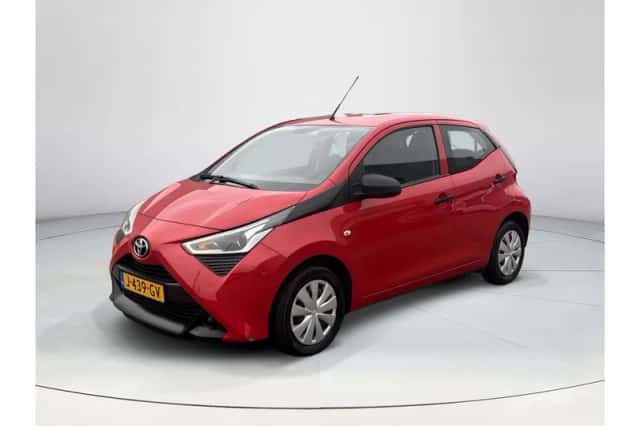 Toyota Aygo (2020) thumbnail 1