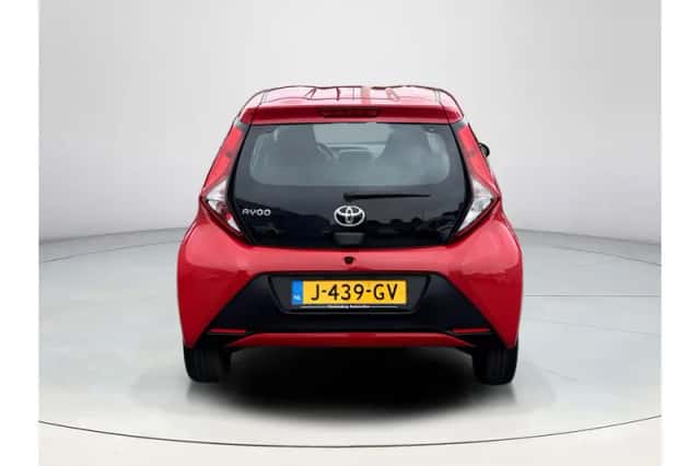 Toyota Aygo (2020) thumbnail 4