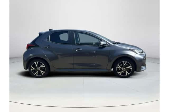 Toyota Yaris (2024) thumbnail 6