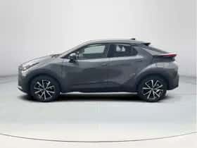 Toyota C-HR (2025) thumbnail 2