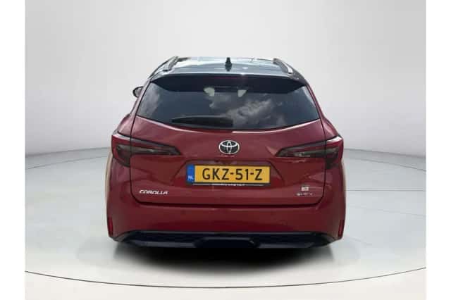 Toyota Corolla (2024) thumbnail 4