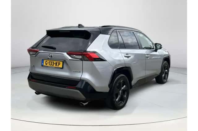 Toyota RAV4 (2020) thumbnail 5