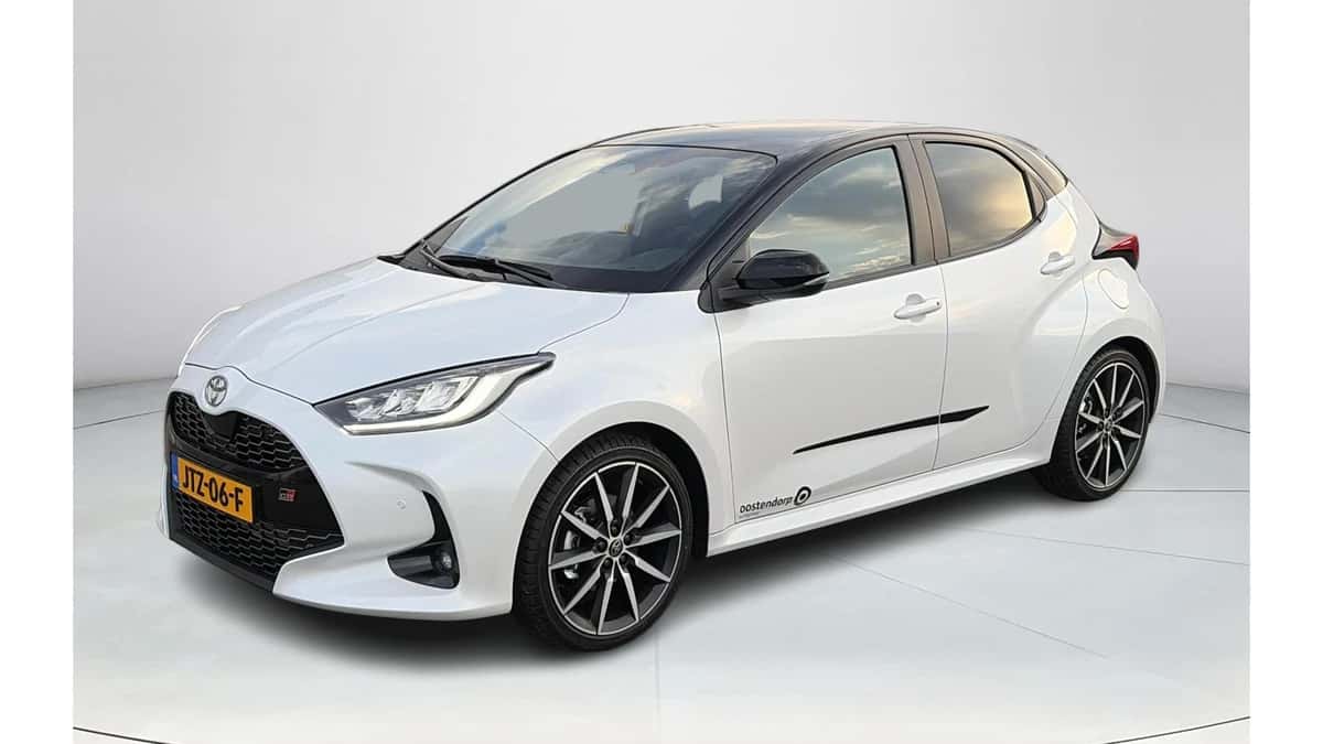Toyota Yaris (2026) — foto 1