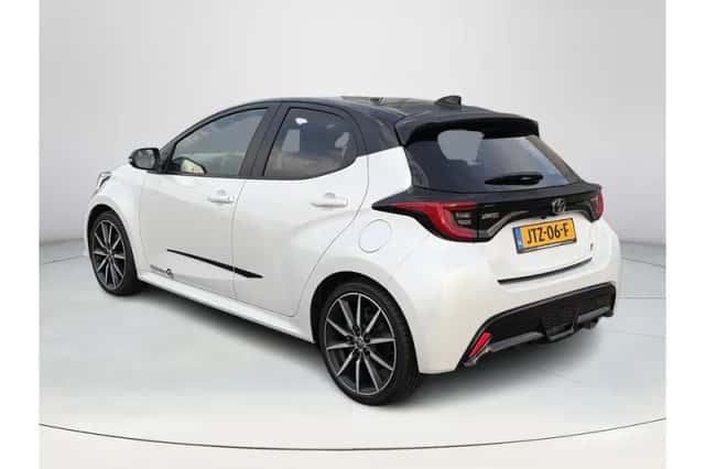 Toyota Yaris (2026) thumbnail 3