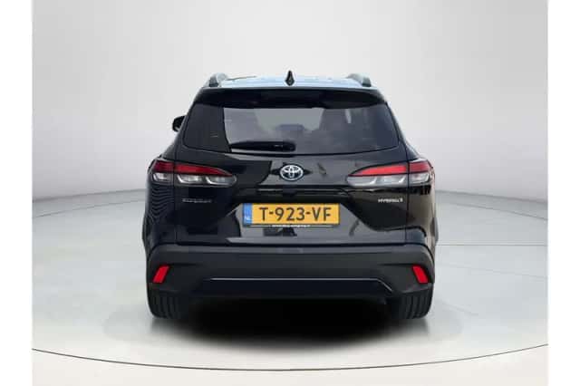 Toyota Corolla (2023) thumbnail 4