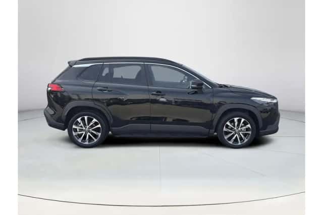 Toyota Corolla (2023) thumbnail 6