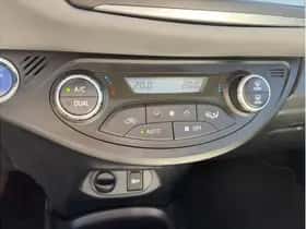 Toyota Yaris (2018) thumbnail 17