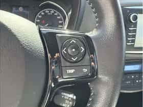 Toyota Yaris (2018) thumbnail 21
