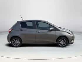 Toyota Yaris (2018) thumbnail 6